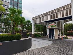 Sant Ritz (D13), Condominium #548438001